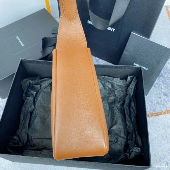 5 À 7 HOBO SOFT BAG-23*22*8CM YSL LE SMALL 0716